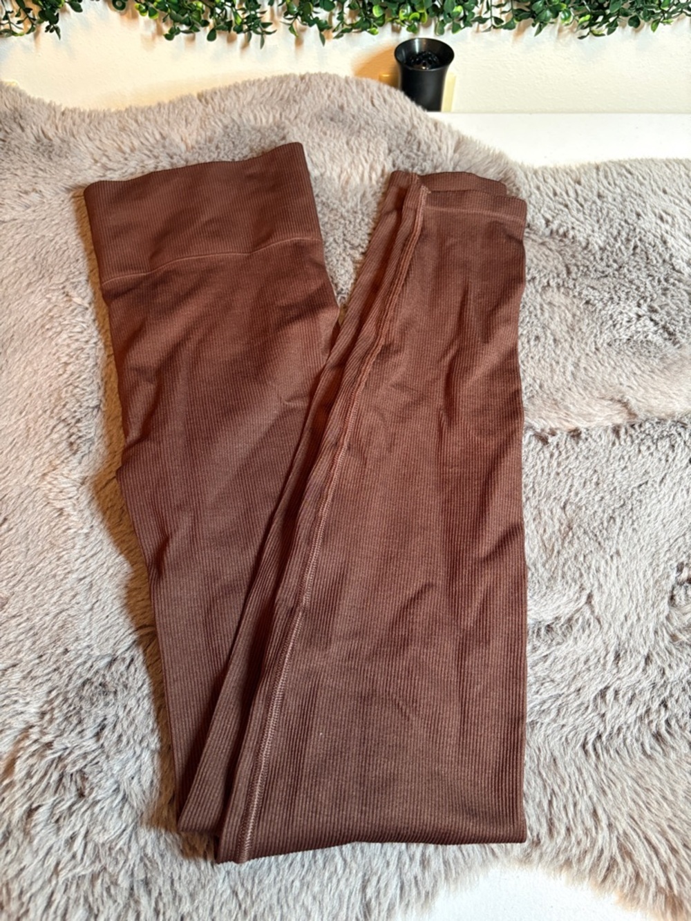 Babaton Ribbed Leggings in Brown Size Medium
